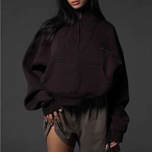 Women's Black Sweatshirt